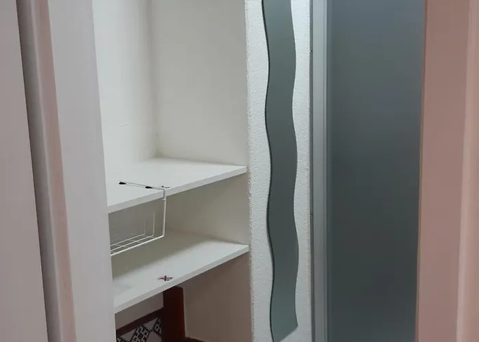 게스트하우스 Crisroom 3*